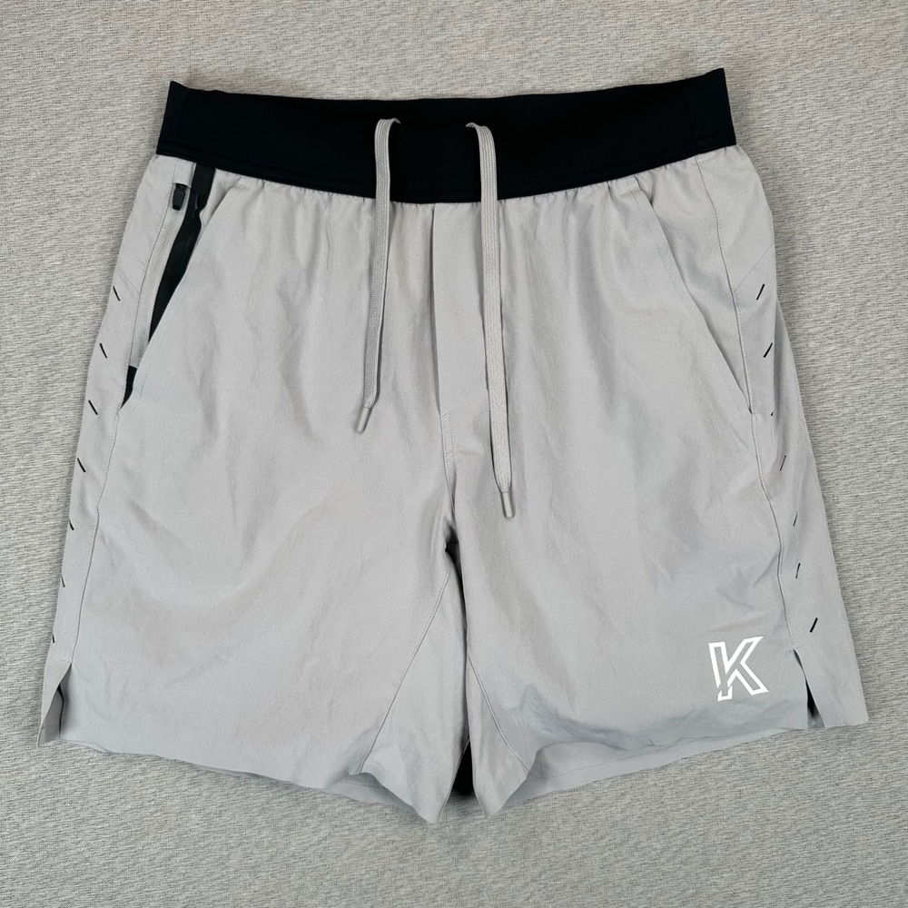 Ten Thousand Interval Short Mens Small Light Grey Black Lined The Kore Gym EUC